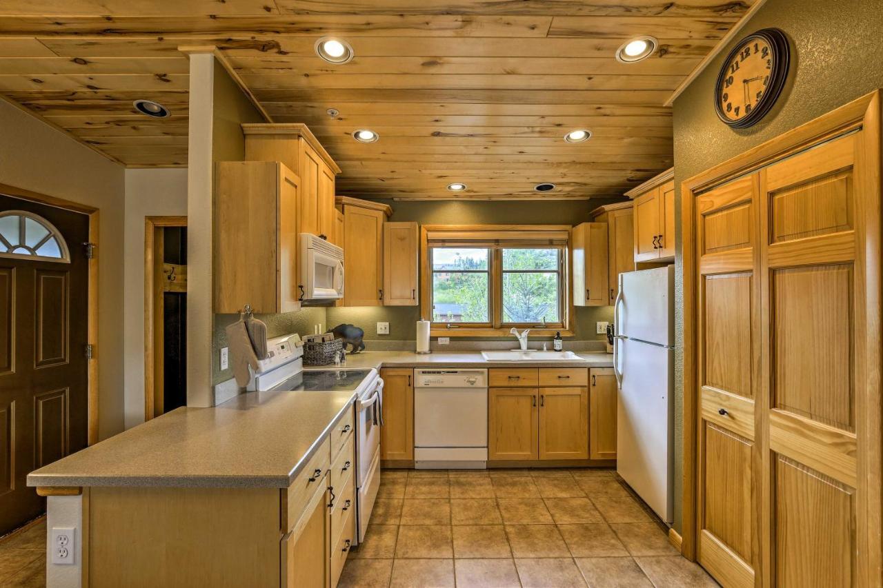 Mountain-View Condo With Deck Walk To Grand Lake Esterno foto