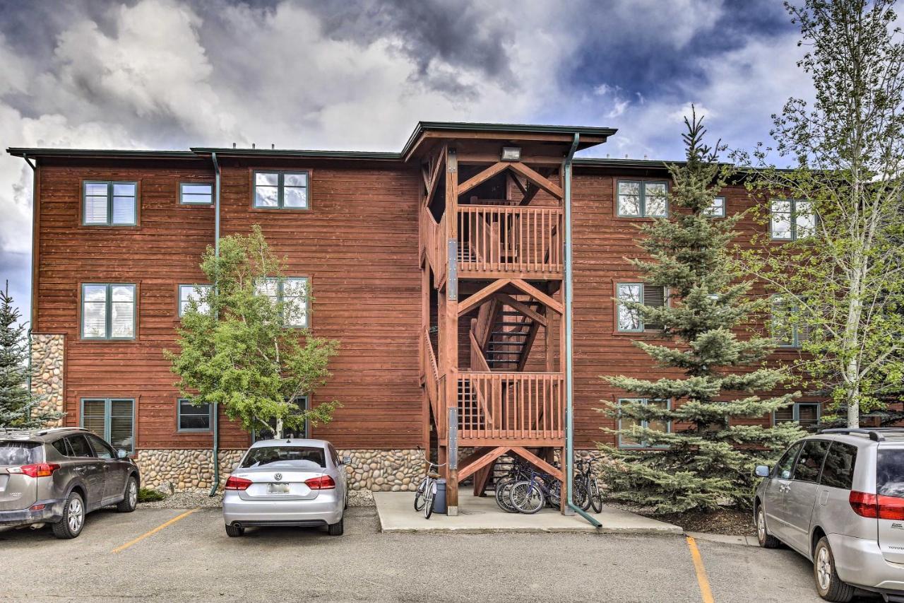 Mountain-View Condo With Deck Walk To Grand Lake Esterno foto